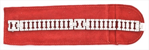 Lot 590 - Cartier, London. An Art Deco diamond bracelet...