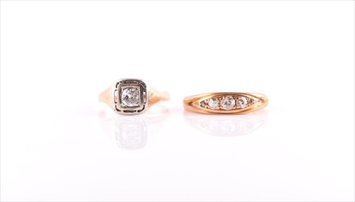 Lot 573 - A late 19th / early 20th century diamond ring...
