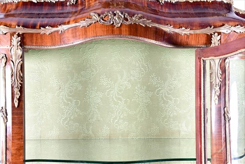 Lot 12 - A large Louis XV style serpentine front...