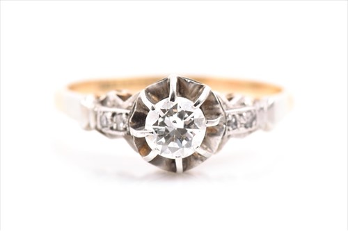 Lot 628 - An early to mid 20th century 18ct yellow gold...