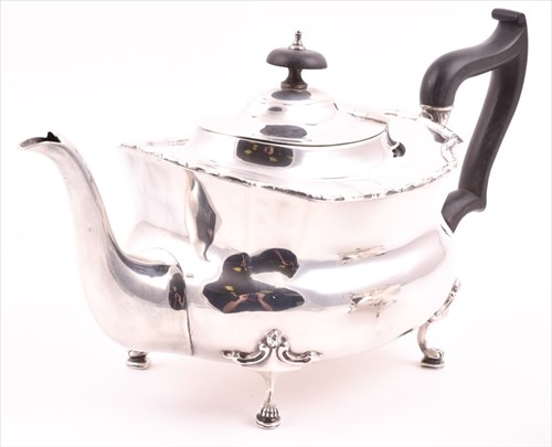 Lot 418 - An Edwardian two-piece silver part tea set...