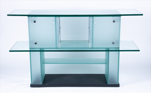 Lot 34 - An impressive 20th century glass drinks...