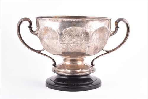 Lot 448 - A large Edwardian silver presentation bowl...