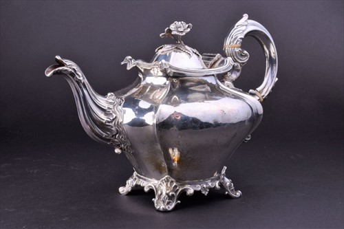 Lot 362 - A Victorian silver teapot London 1845, by...