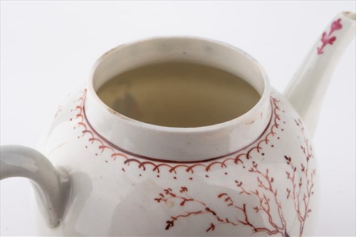 Lot 180 - A late 18th century Liverpool porcelain bullet...