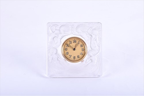 Lot 390 - A Rene Lalique opalescent glass 'Naiades' 8...