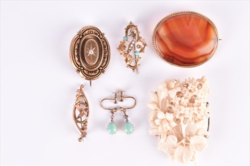Lot 593 - A group of late 19th / early 20th century...