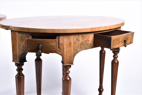 Lot 1 - A fine pair of William and Mary style burr...
