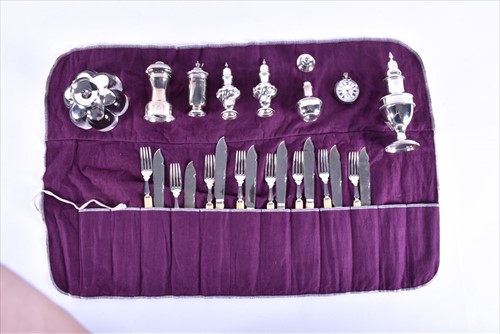 Lot 473 - A mid 20th century set of silver fish cutlery...