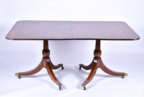 Lot 140 - A Regency mahogany extending dining tableÂ ...