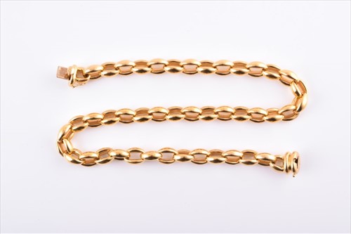 Lot 595 - An Italian 18ct yellow gold necklace comprised...