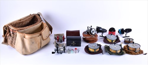 Lot 307 - A collection of mid-20th century and later...