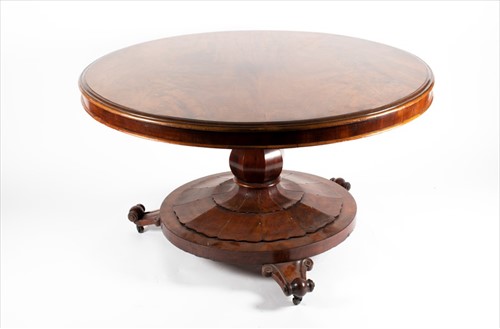 Lot 79 - A William IV flame mahogany breakfast table of...