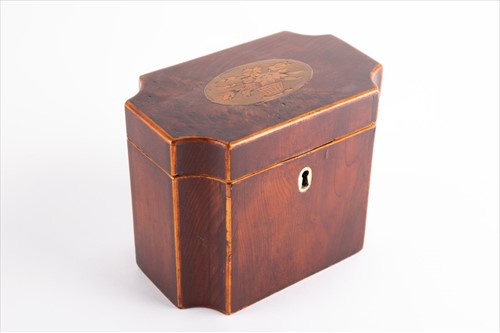 Lot 267 - A George III yew tree tea caddy of unusual...