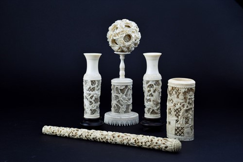 Lot 158 - A small pair of late Meiji period ivory...