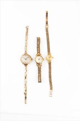 Lot 329 - An 18 carat gold ladies Omega Meister watch...