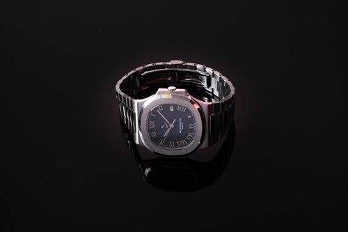 Lot 311 - A fine and rare Patek Philippe Nautilus Ref....
