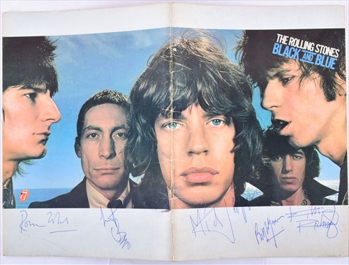 Lot 267 - The Rolling Stone: a 1976 Black & Blue signed...