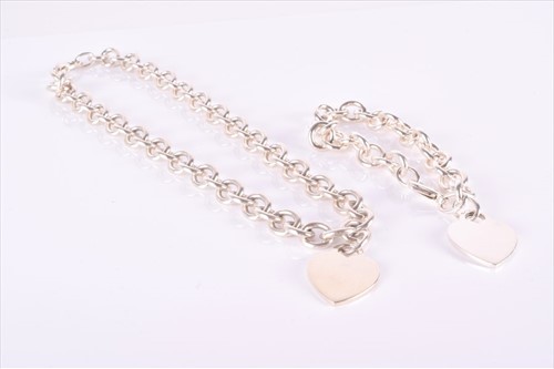 Lot 503 - Tiffany & Co. A silver necklace with...
