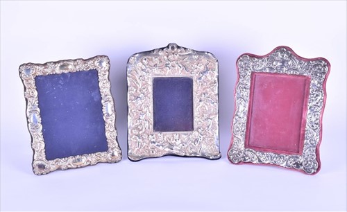 Lot 430 - Two late 20th century English silver mounted...