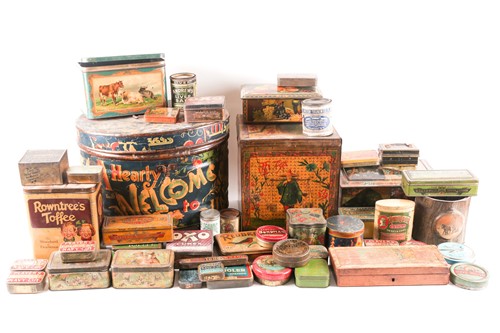 Lot 147 - A collection of antique 19th and early-20th...