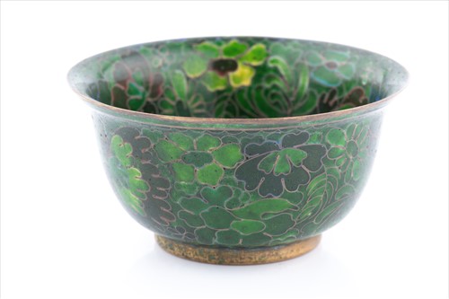 Lot 531 - A small cloisonné enamel bowl, decorated with...