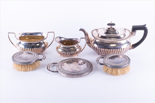 Lot 404 - A Victorian silver tea service London 1892, by...