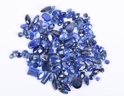 Lot 311 - A loose group of sapphires of various cuts and...