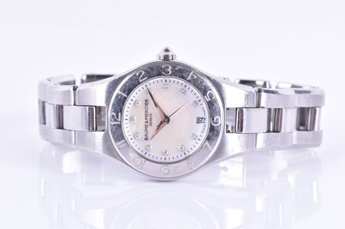 Lot 542 - A Baume & Mercier Linea stainless steel ladies...
