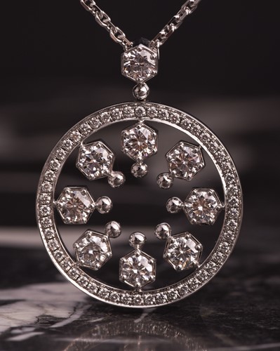 Lot 801 - Boodles. An 18ct white gold and diamond...