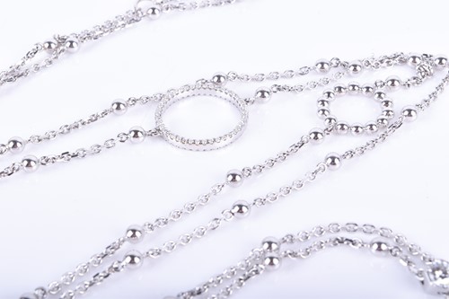 Lot 801 - Boodles. An 18ct white gold and diamond...