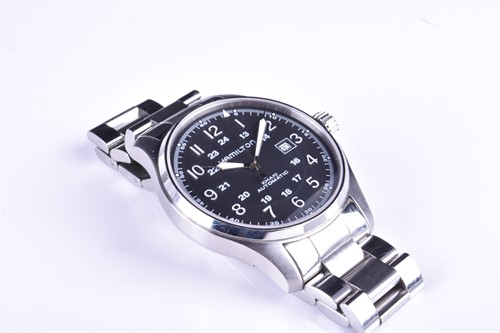 Lot 559 - A Hamilton Khaki Automatic stainless steel...