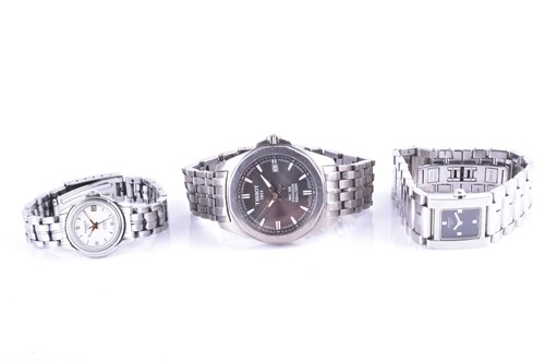 Lot 412 - A collection of three Tissot wristwatches,...