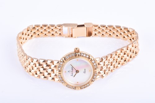 Lot 535 - A 9ct yellow gold Jean Lapaix ladies quartz...