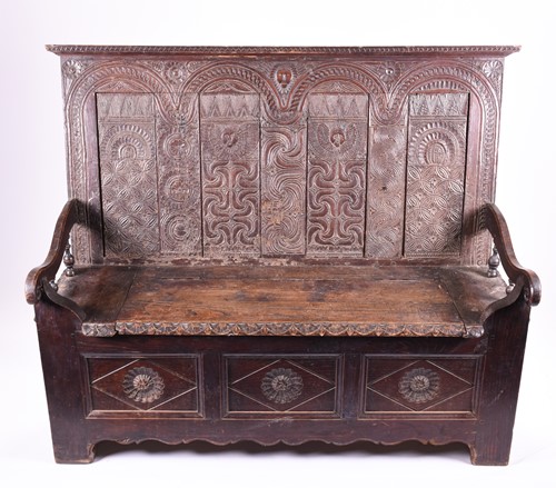 Lot 87 - A 19th century oak settle, probably Welsh,...