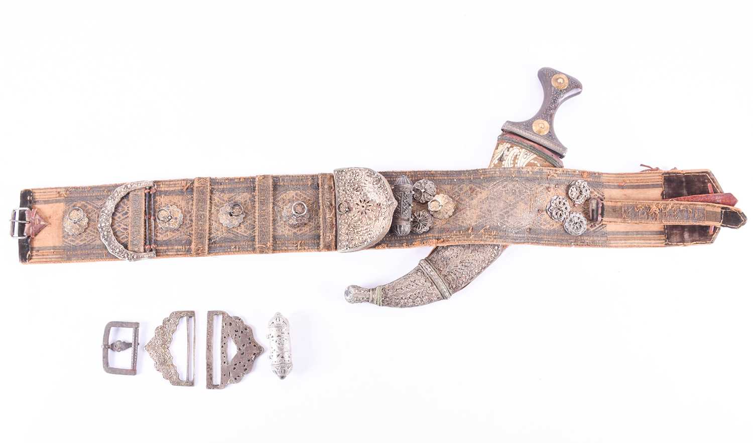 Lot 154 - A 19th-century Yemeni Jambiya dagger, the...