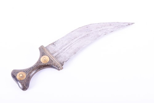 Lot 154 - A 19th-century Yemeni Jambiya dagger, the...