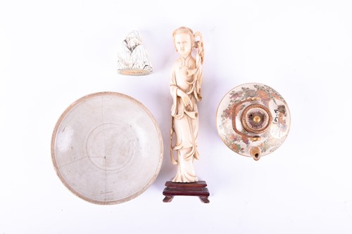 Lot 188 - A Japanese Satsuma sake kettle, late 19th...