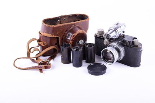 Lot 390 - A 1934 Leica DBP Ernst Leitz GMBH Wetzlar...