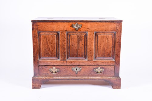 Lot 165 - A Georgian oak coffer of small proportions,...