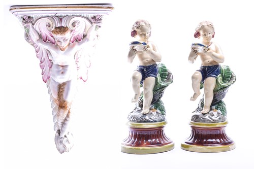 Lot 402 - An Italian tin glazed wall bracket, 19th...