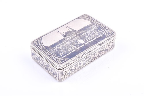 Lot 493 - A Russian 19th century silver and niello snuff...