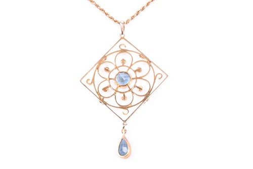 Lot 728 - A late 19th / early 20th century Art Nouveau...