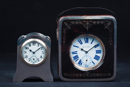 Lot 22 - A silver, tortoiseshell and crocodile skin...