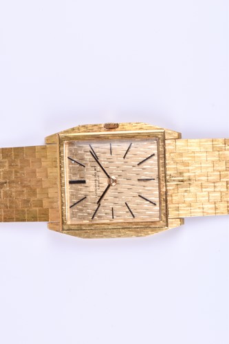 Lot 168 - An Audemars Piguet ref. 5228BA 18ct yellow...