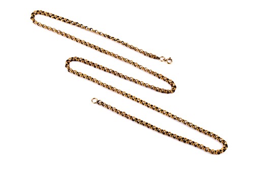 Lot 408 - A yellow metal fancy round-link chain,...