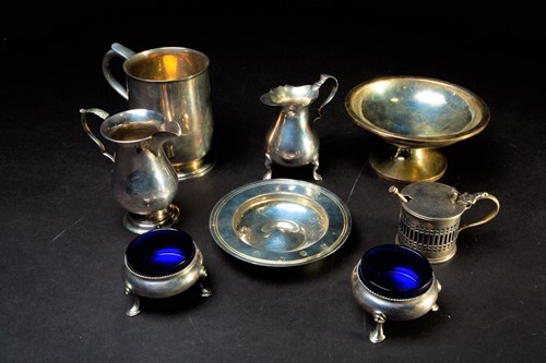 Lot 96 - A George V silver tankard, London 1925 by...