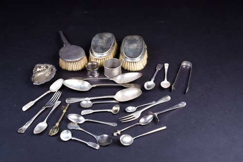 Lot 46 - A mixed group of silver items, largely...