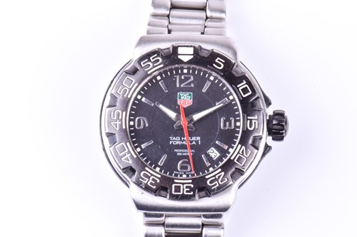 Lot 219 - A Tag Heuer Professional Formula 1 quartz...