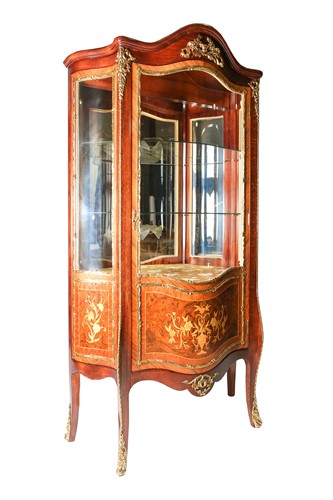 Lot 174 - A French style serpentine fronted glazed...